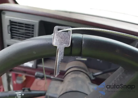 1994 Chevrolet Gmt-400 C1500 z USA, uszkodzony, nr VIN 2GCEC19K9R1188624